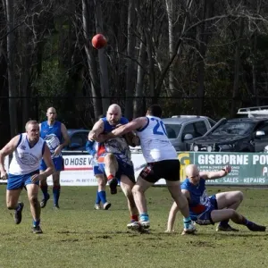 AFL Game - Gisborne 06.jpeg