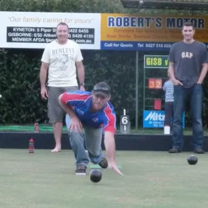 2012_02_17_friday_evening_lawn_bowls_010.jpg