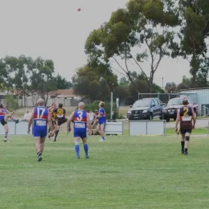 2012_04_01_47s_vs_glenorden_004.jpg