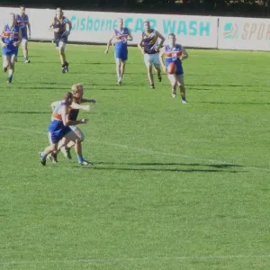 2012_04_15_round_2_35s_vs_moorabool_valley_013.jpg