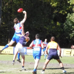 2012_04_15_round_2_35s_vs_moorabool_valley_019.jpg