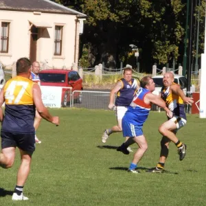 2012_04_15_round_2_35s_vs_moorabool_valley_021.jpg