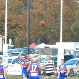 2012_06_03_47s_vs_geelong_015.jpg