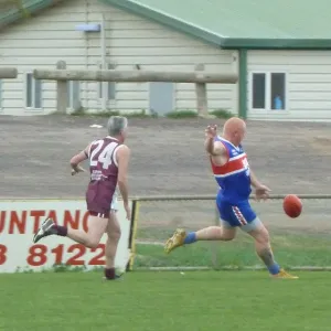 2012_06_18_35s_45s_vs_melton_009.jpg