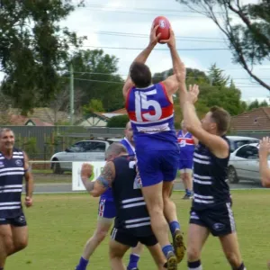 2014_06_15_round_5_35s_45s_vs_geelong_011.jpg