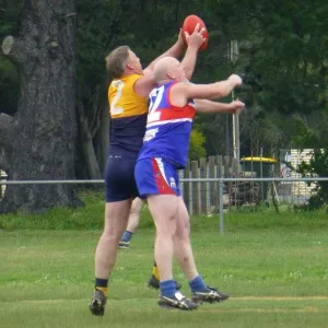 2014_08_24_round_10_35s_45s_vs_moorabool_valley_037.jpg